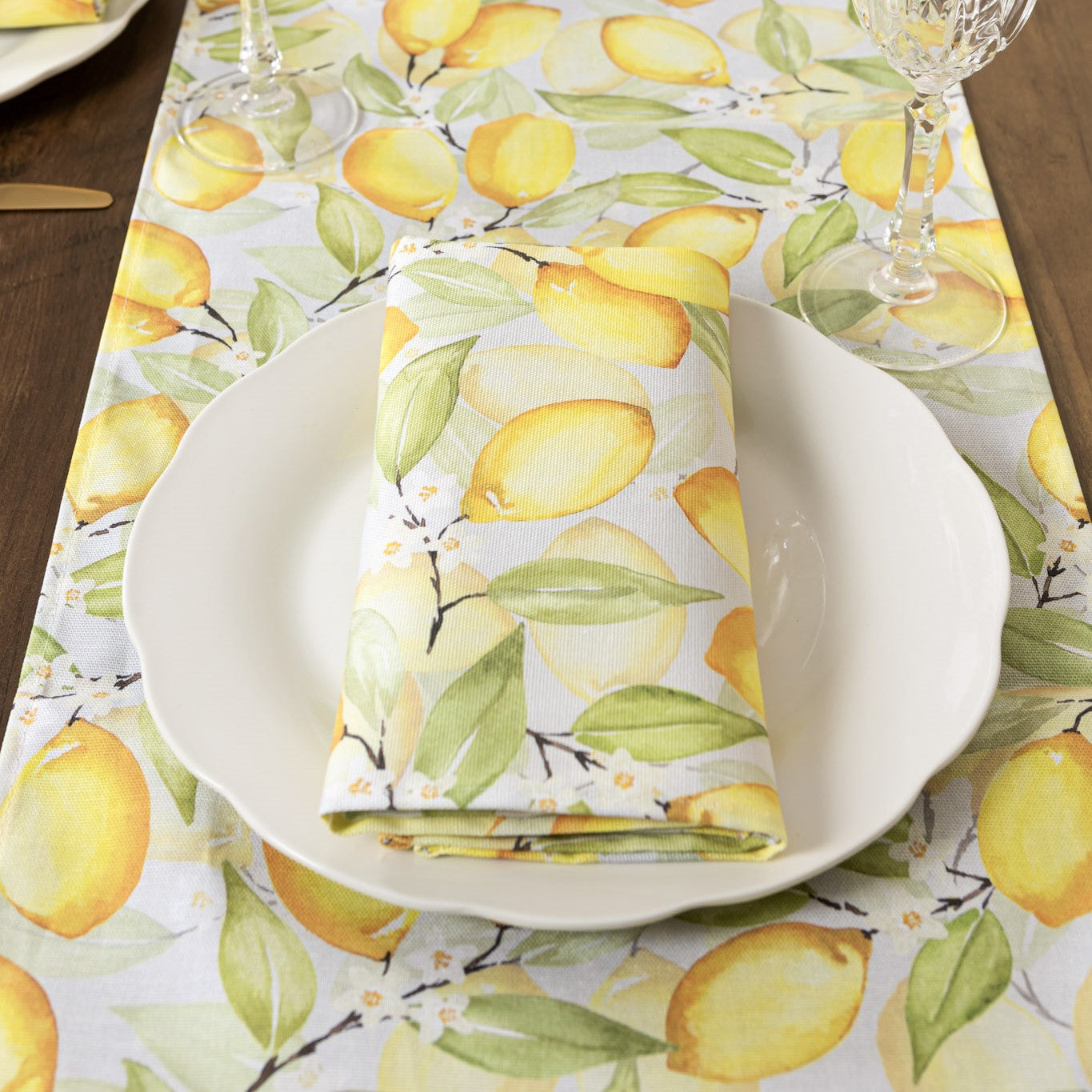Summer Lemons Table Runner
