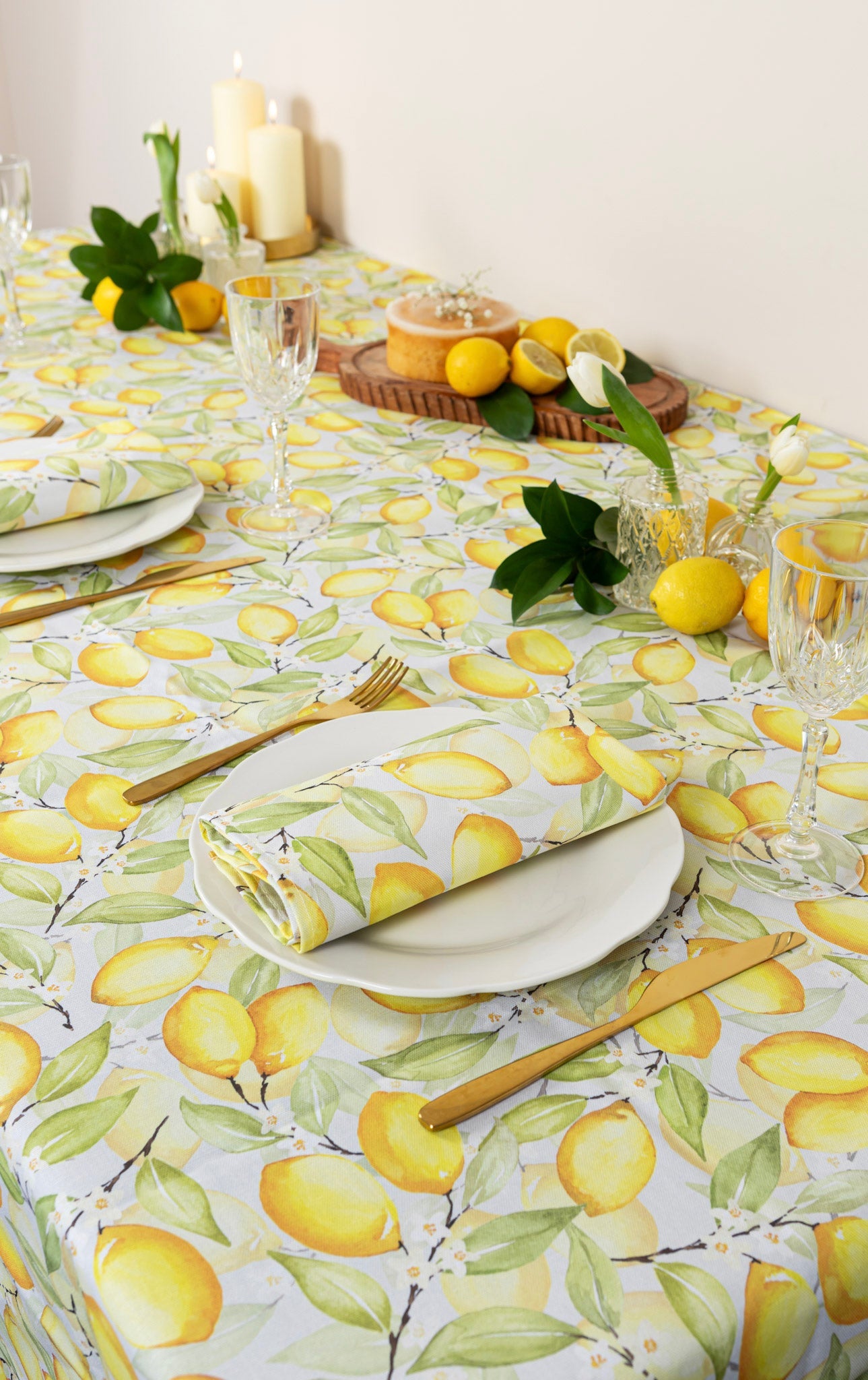 Summer Lemons Tablecloth