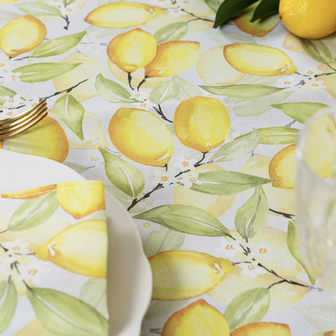 Summer Lemons Tablecloth