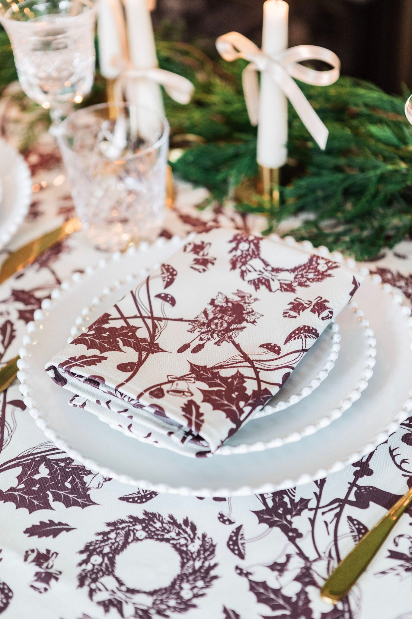 Burgundy Stag Napkin (Pair)