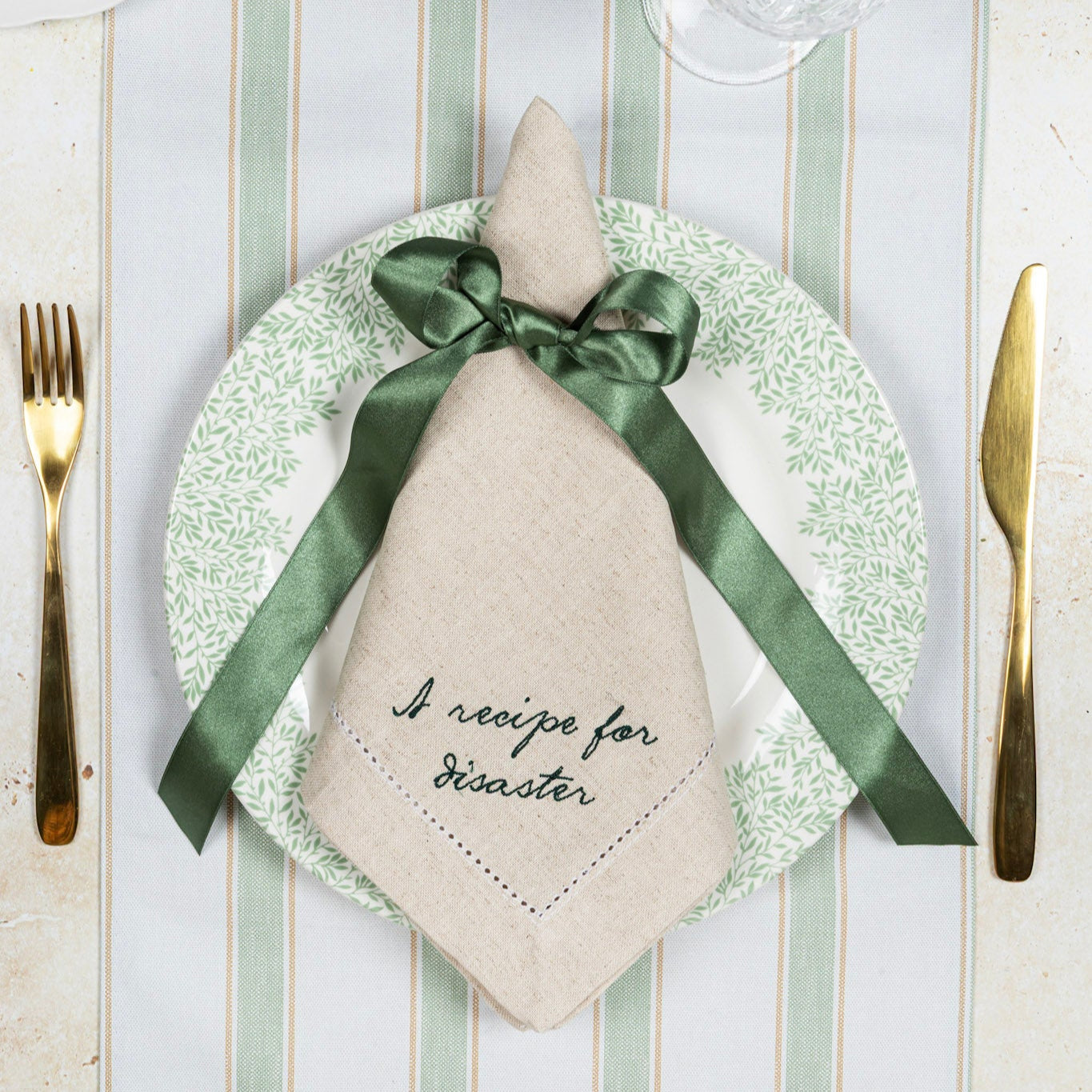 The Hostess Collection - Embroidered Napkin Gift Set