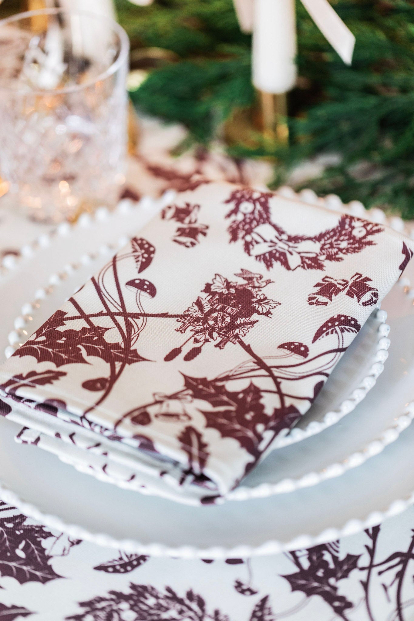 Burgundy Stag Napkin (Pair)