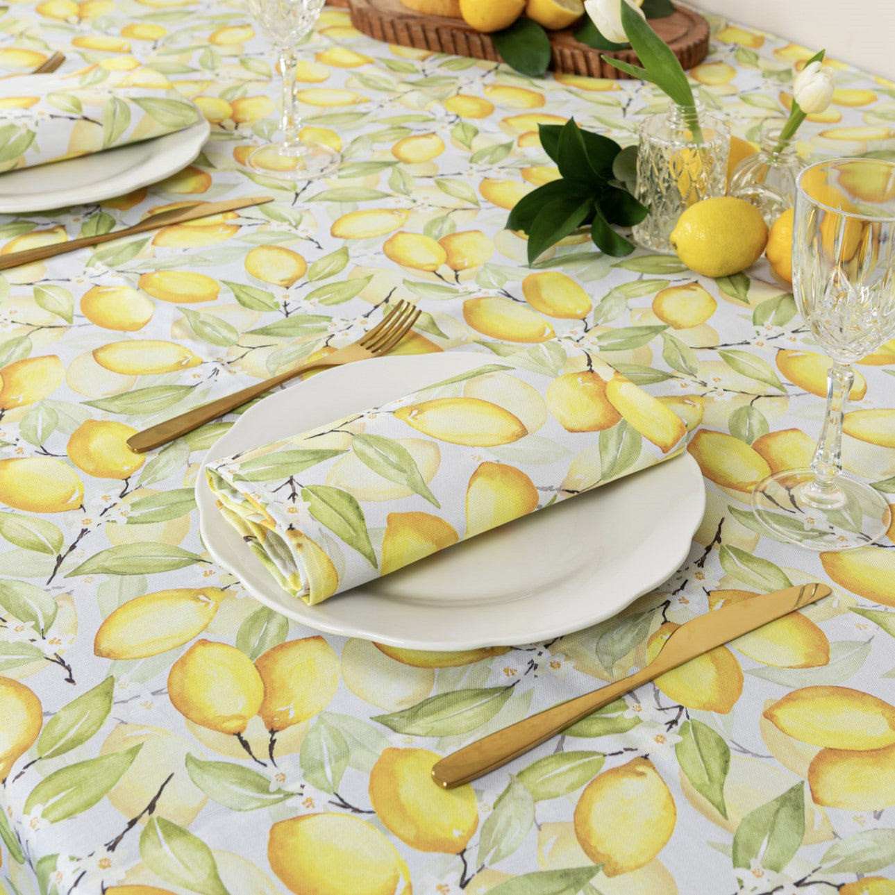 Summer Lemons Tablecloth