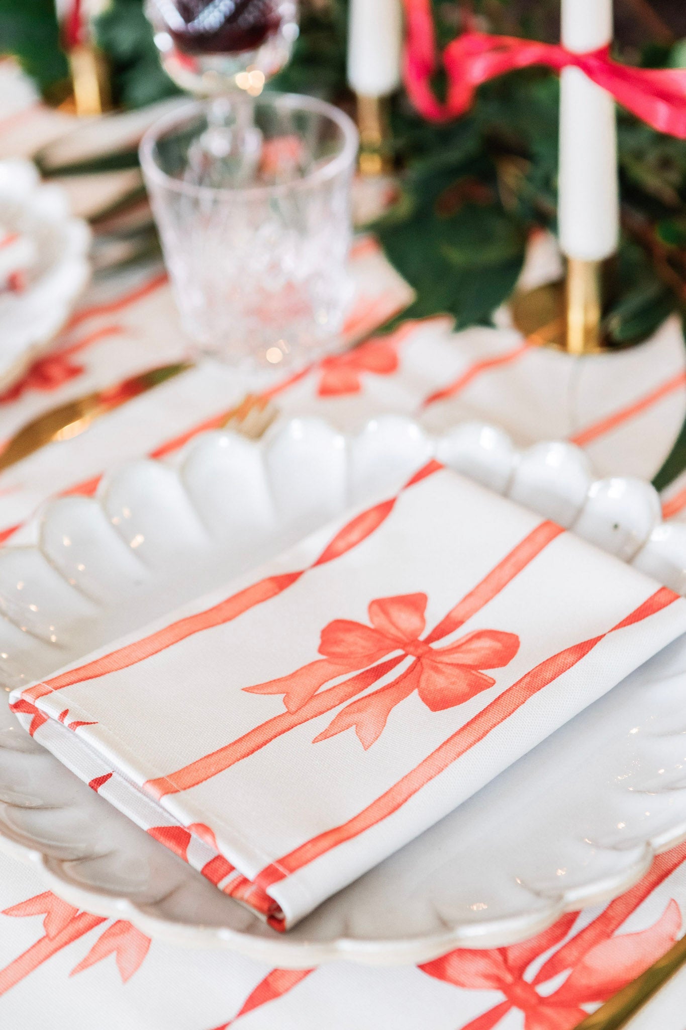 Red Ribbons Napkin (Pair)