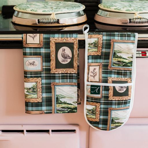 Northern Gallery Wall Oven Glove