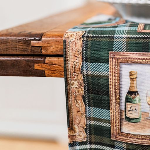 Northern Gallery Wall Table Runner