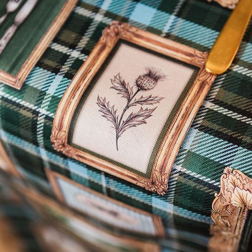 Northern Gallery Wall Table Runner