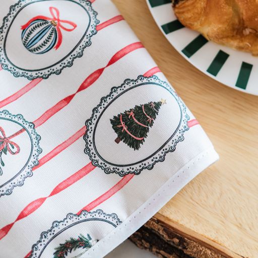 Stripe the Halls Oven Glove