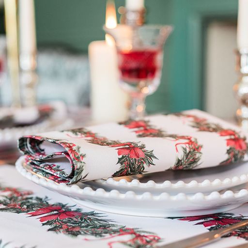 Sweeping Garlands Napkin (Pair)