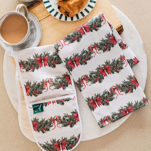 Sweeping Garlands Tea Towel