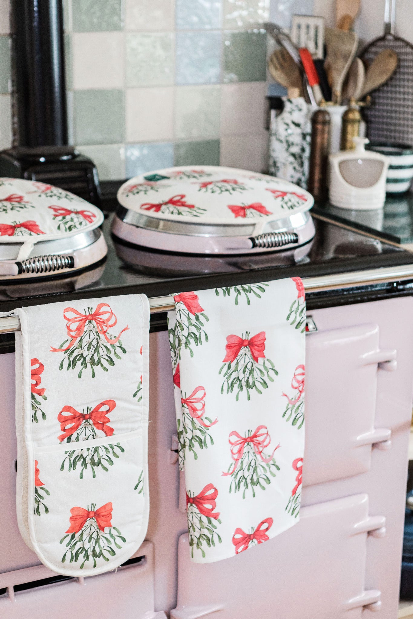 Cream Bows Tea Towel