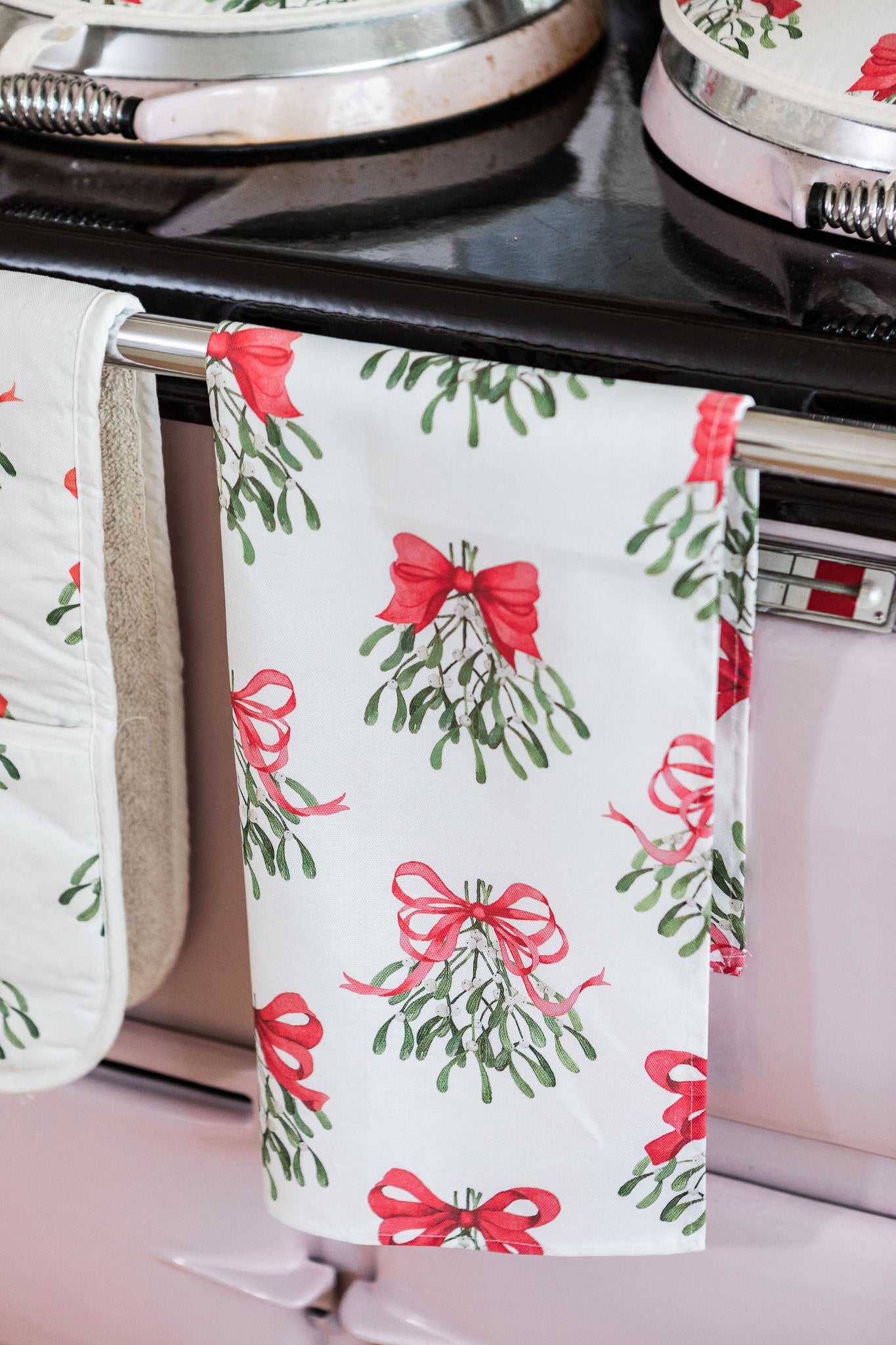 Cream Bows Tea Towel