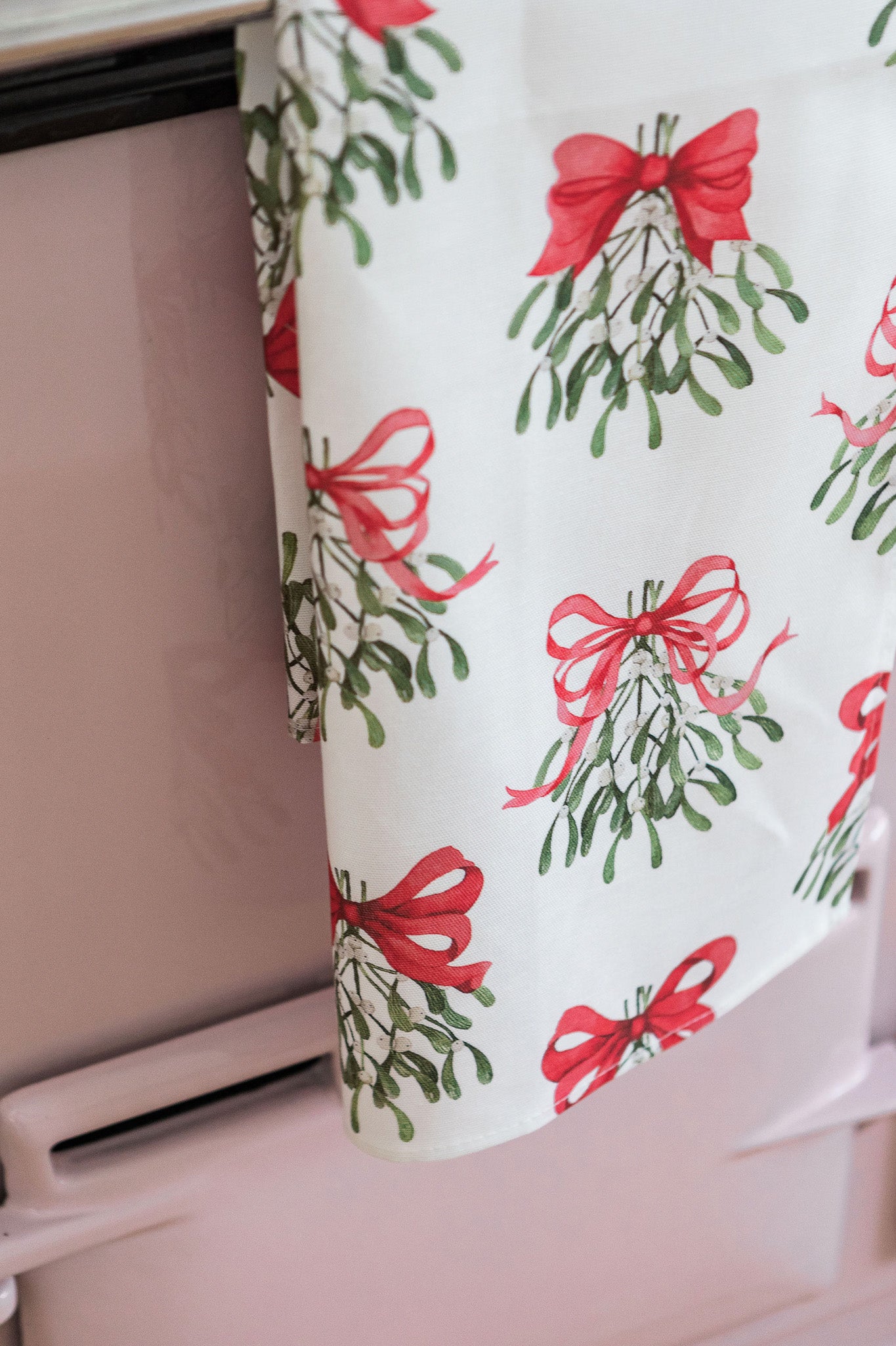 Cream Bows Tea Towel