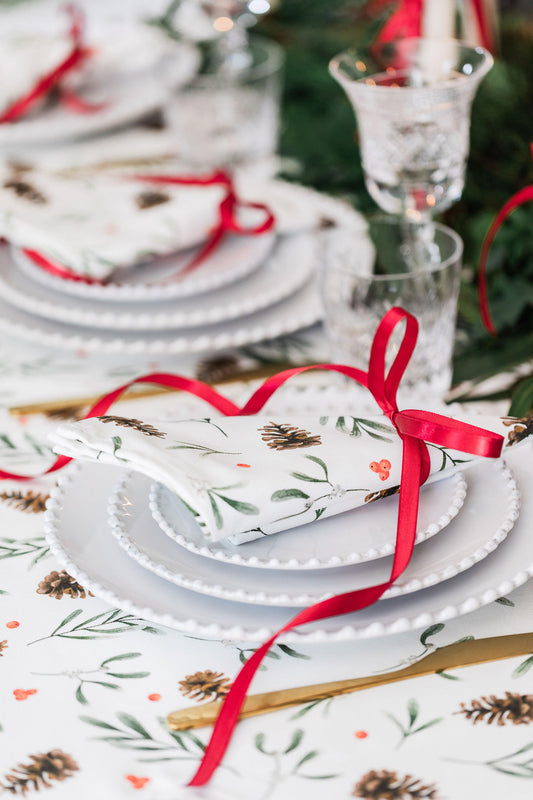 Red Mistletoe Napkins (Pair)