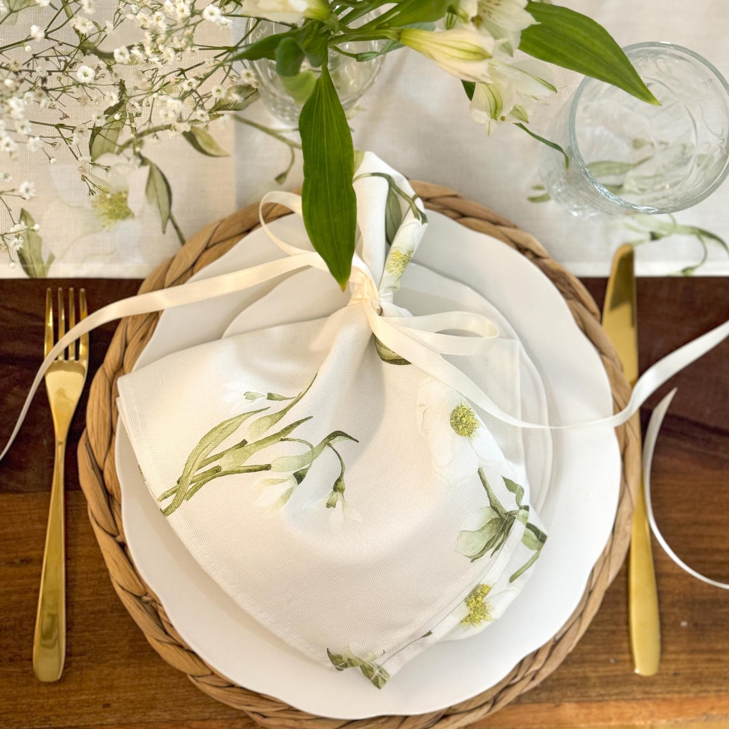 Snowdrop and Hellebore Table Runner