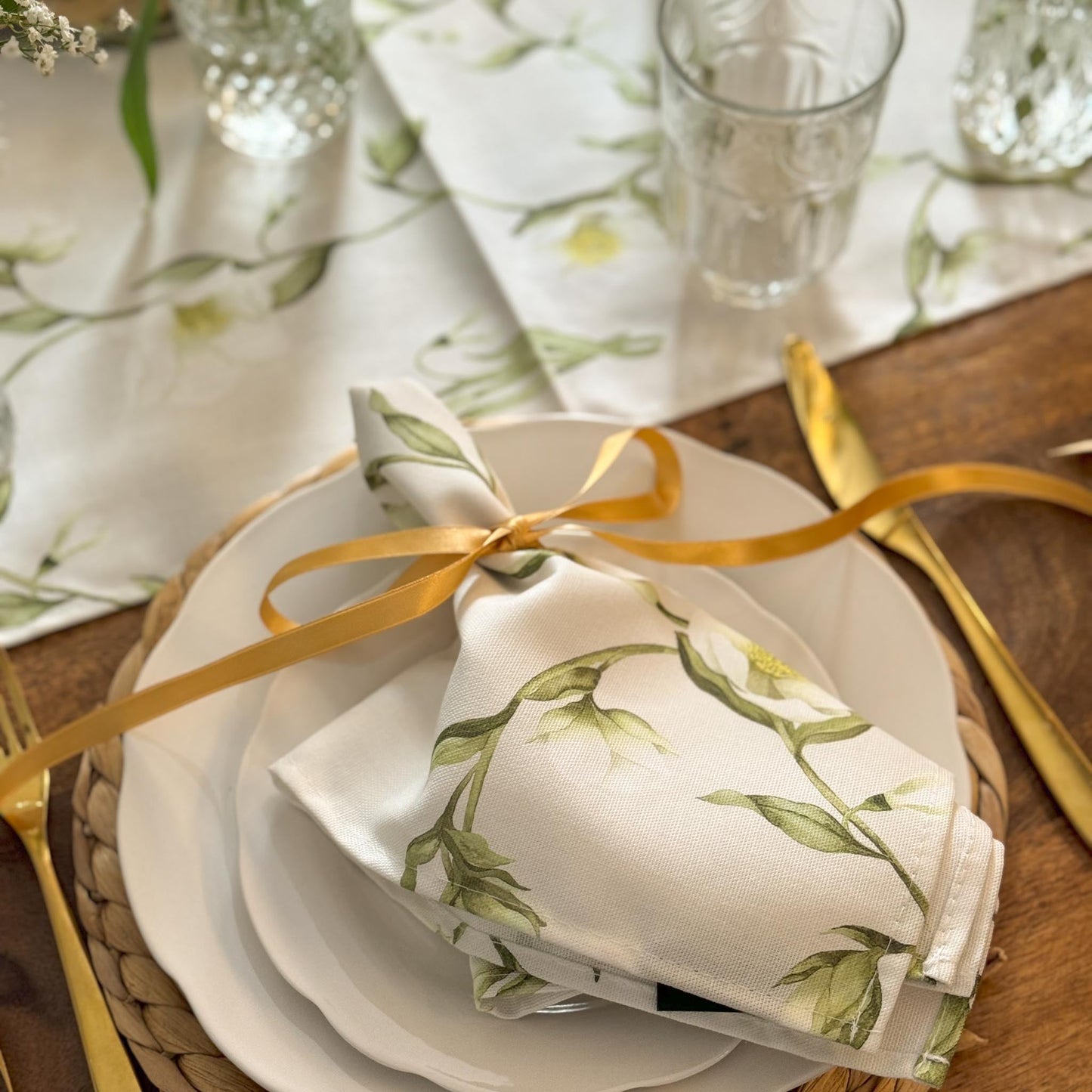 Snowdrop and Hellebore Table Runner