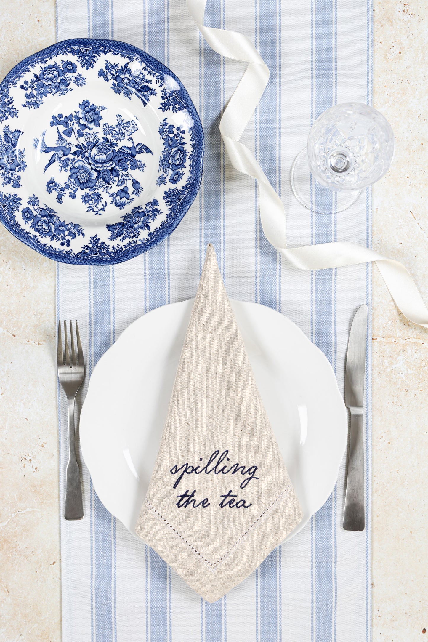 The Tea Collection- Embroidered Napkin Gift Set