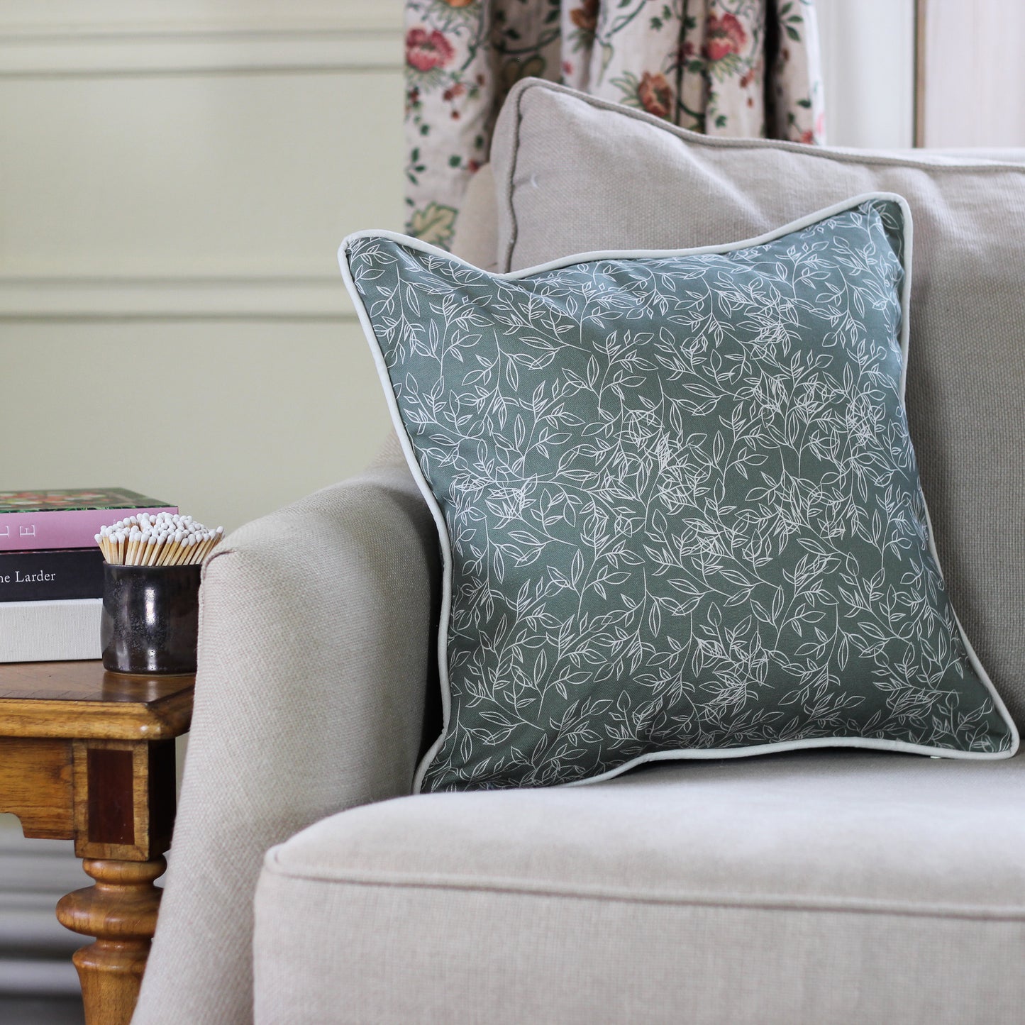 Botanical Cushion - Green