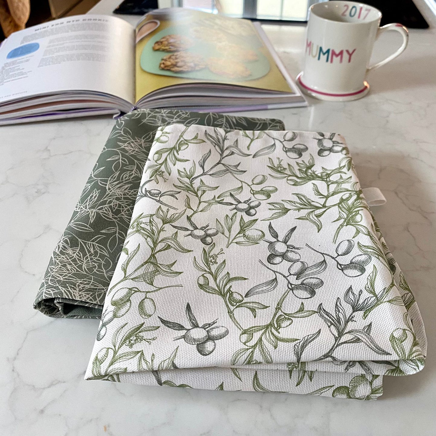 Botanical Tea Towel - Linen
